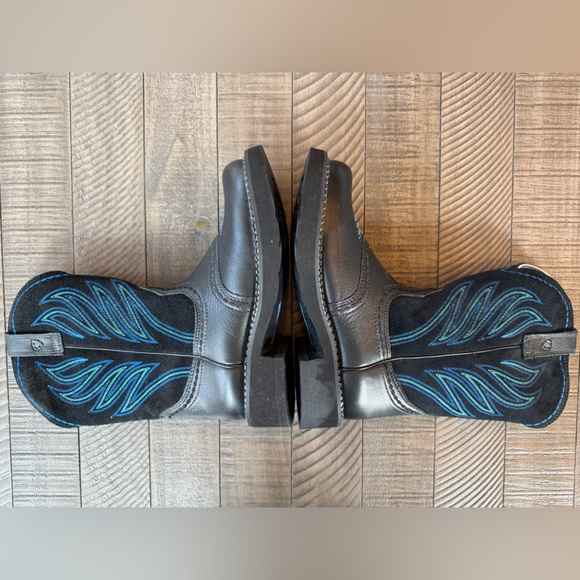 Ariat Fatbaby Blue Black Leather Western Cowboy Boot Women’s Size 8B (NWOT) - Picture 11 of 15